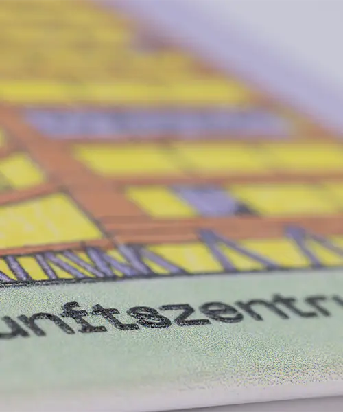 Blechmagnet, reliefartig geprägt „zukunftszentrum.info“ - individuell mit Ihrem Logo oder Motiv bedruckt