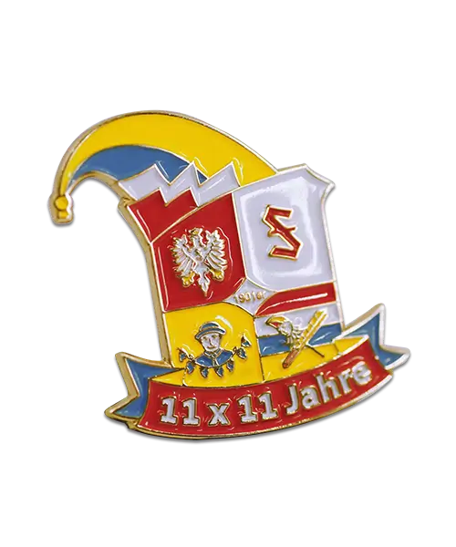 Pin, geprägt in Weichemaille „11×11 Jahre“ - Perspektive
